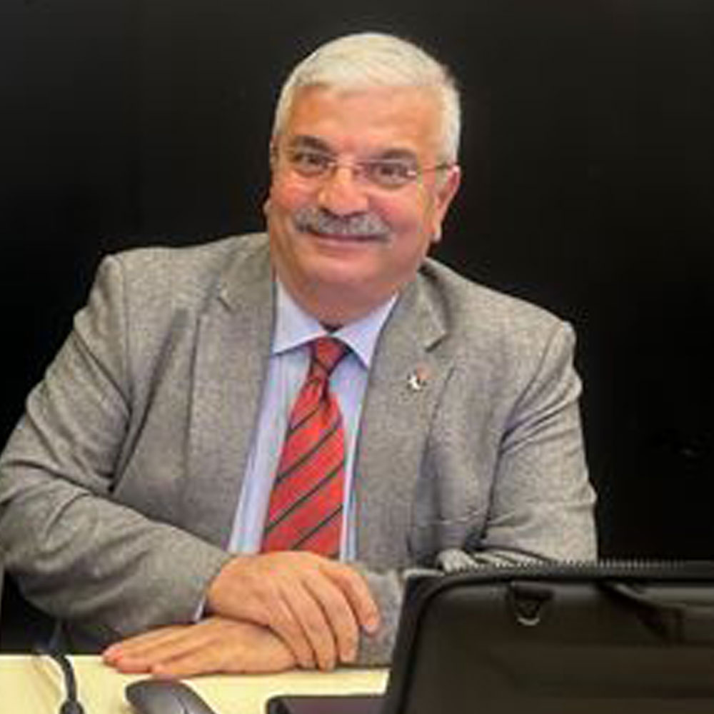 Yaşar ÇELİK
